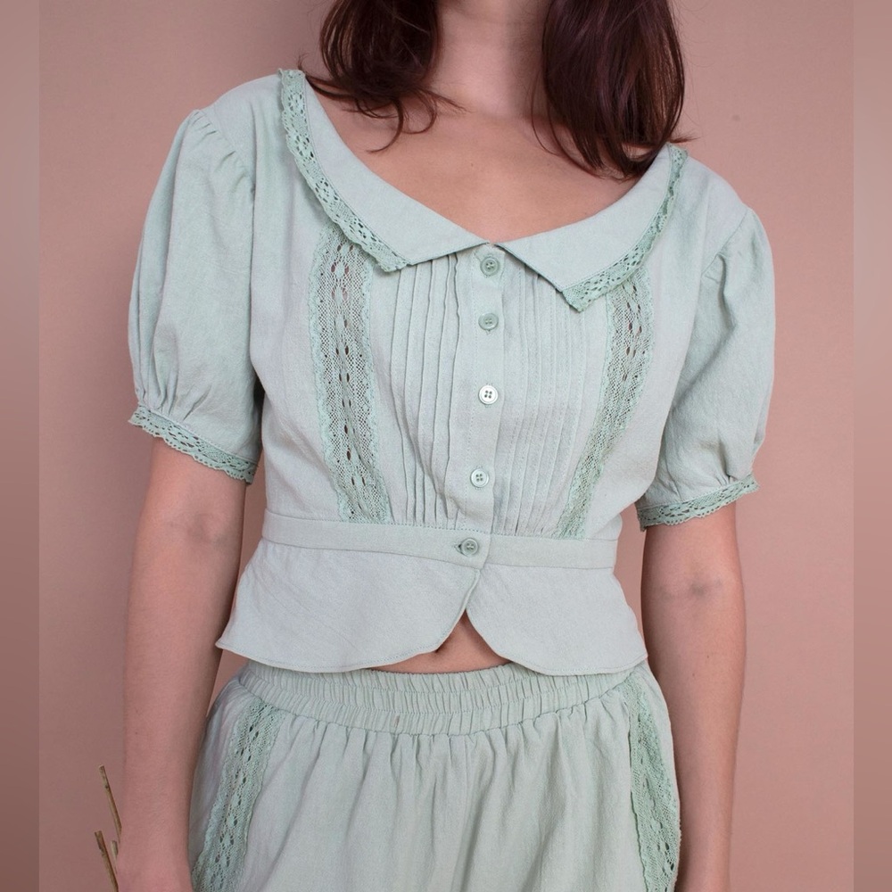 MEADOWS Mallow Blouse in Sage